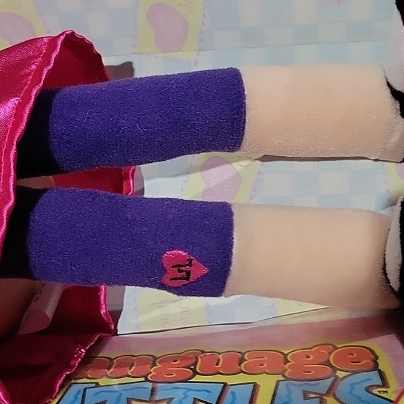 Vintage Language Littles speaking doll plush
JOLIE - Picture 9 of 10